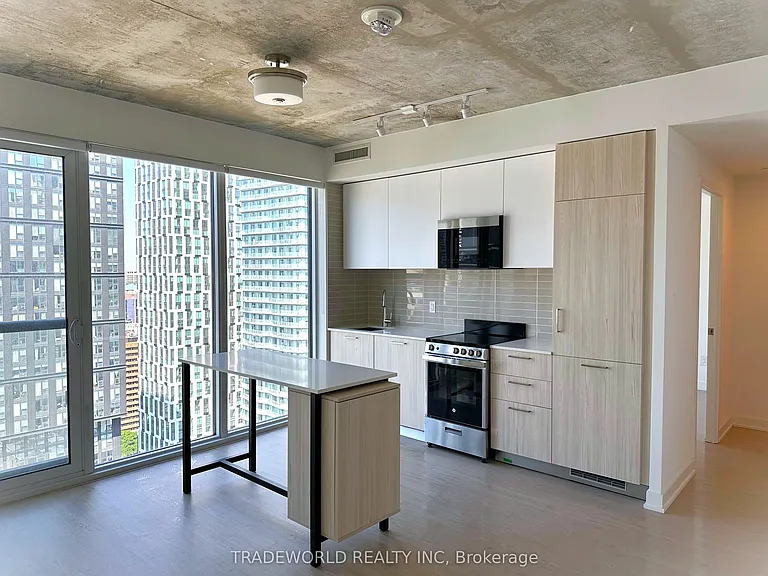 65 Mutual St #2904 — Photo 2
