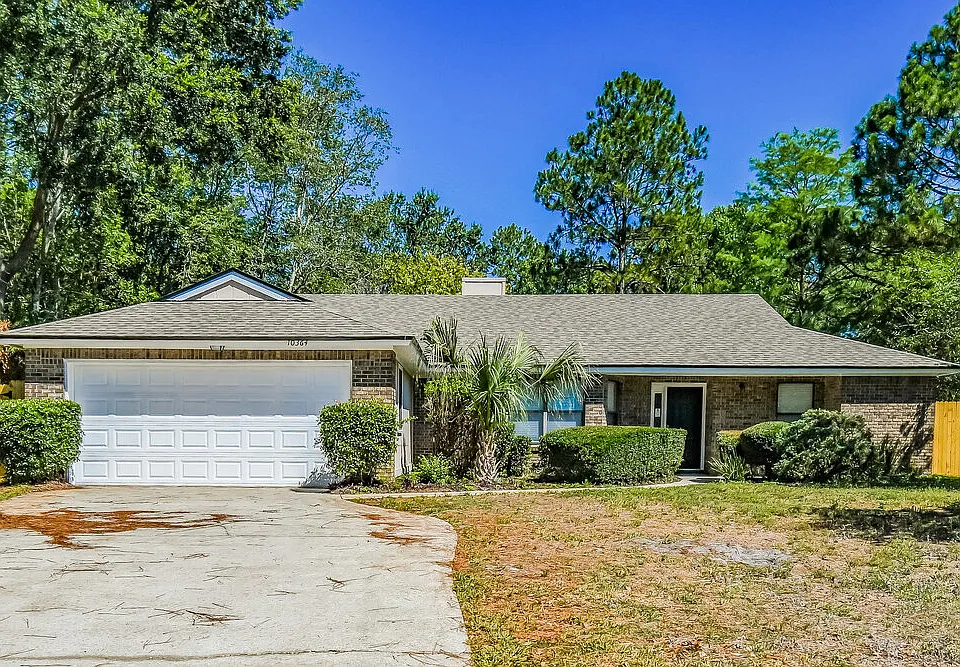 10364 Windfern Ct N