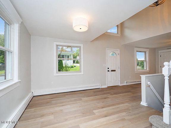 5th image of 14 Wyckoff Street
