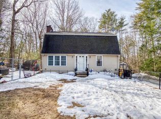 16 Lincoln Dr, Raymond, NH 03077