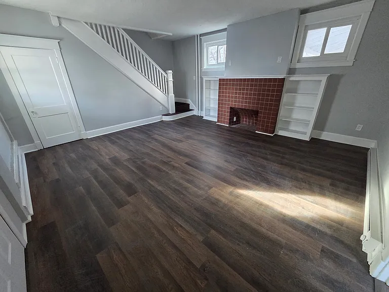 400 Pine St #1 — Photo 5