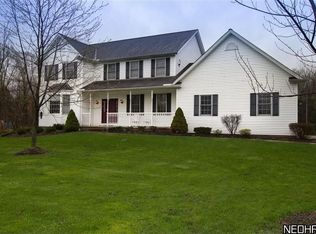 8357 Sherman Rd, Chesterland, OH 44026