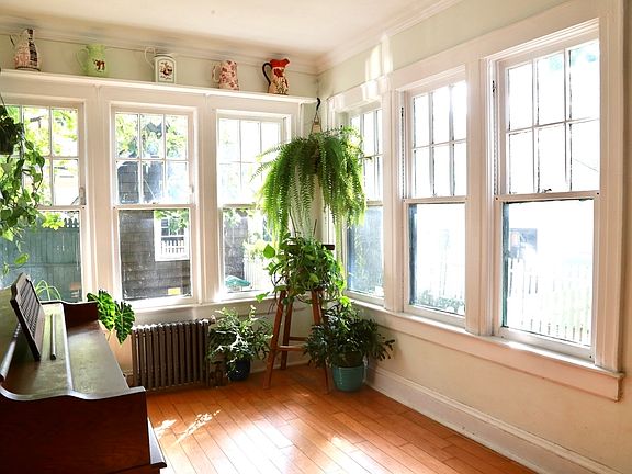 4th image of 113-11 Babbage St