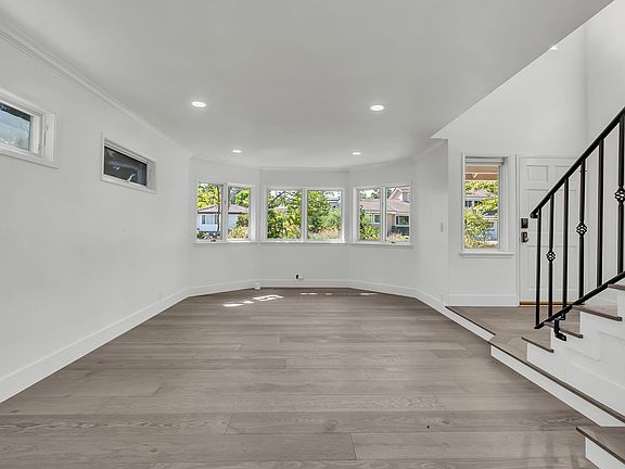 4th image of 26232 Glen Canyon Dr