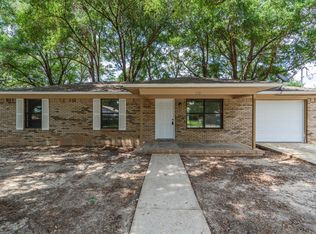 128 E 3rd Ave, Crestview, FL 32536