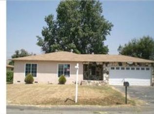 8679 Clearview Pl, Riverside, CA 92509