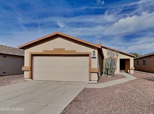 9465 E Blue Denim Dr, Tucson, AZ 85730