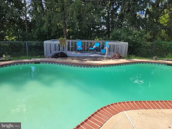 2700 Royal Rd, Lancaster, PA 17603