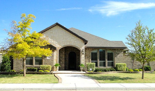 1st image of 1206 Castle Rock Ct