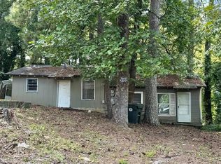 301B Fields Ave, Dalton, GA 30721