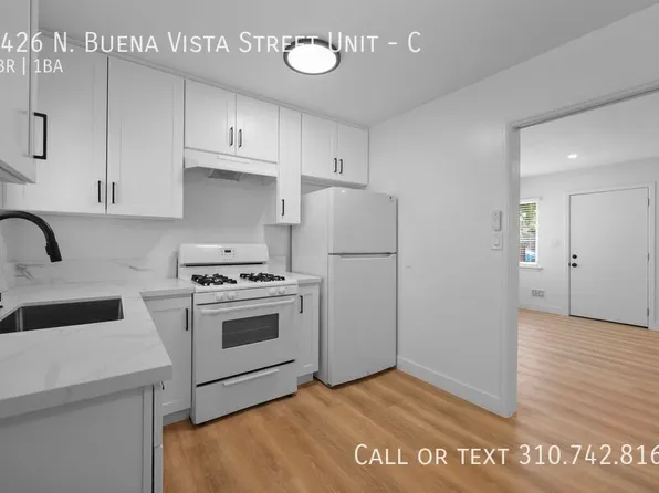 2426 N Buena Vista St, Burbank, CA