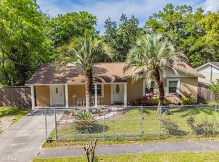 17240 Spring Valley Rd, Dade City, FL 33523