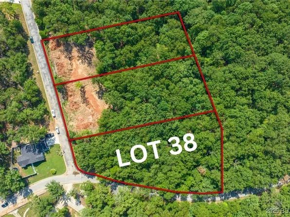 38 Matson Ln, Linn Creek, MO 65052