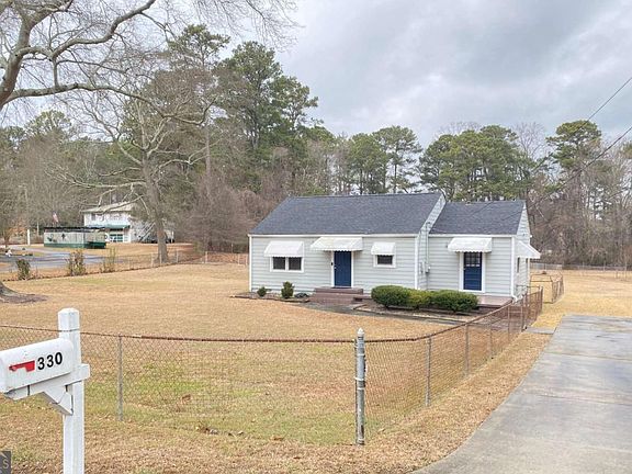 3rd image of 330 Community Dr SW