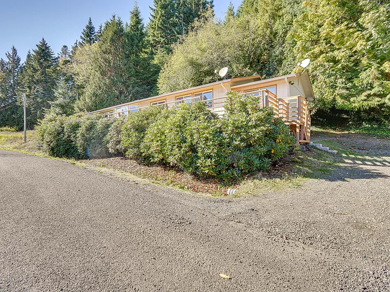 131 N Mardell Ave #ID1383676P — Photo 25