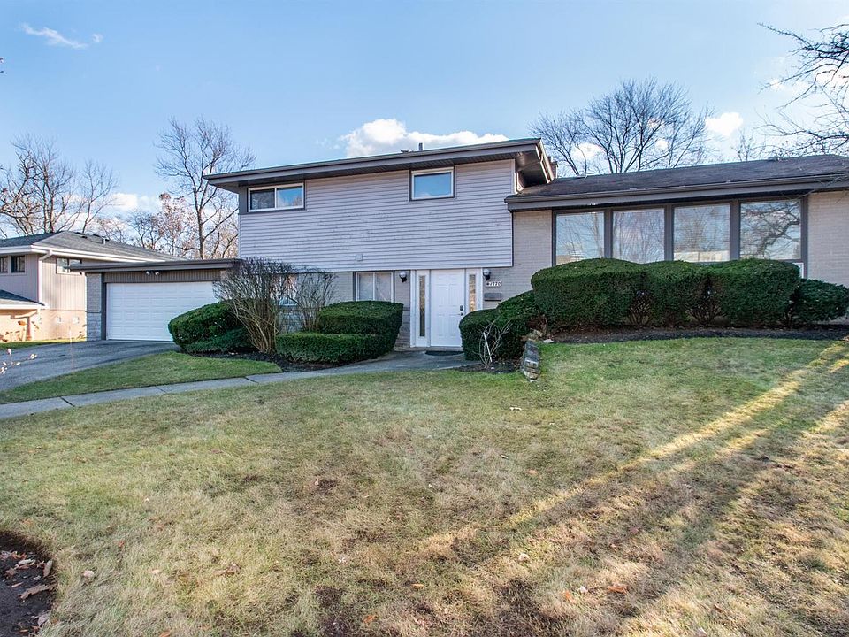 1st image of 1770 Heather Ln