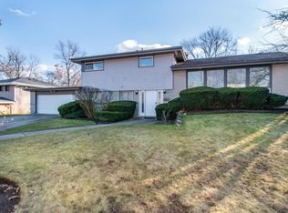 1770 Heather Ln, Highland Park, IL 60035