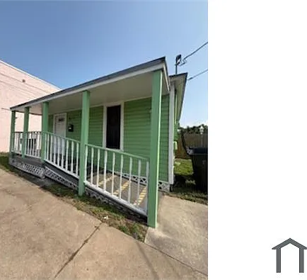 411 Palo Alto St — Photo 12