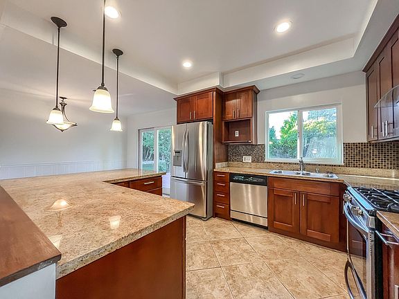 3rd image of 50 Adak Ct