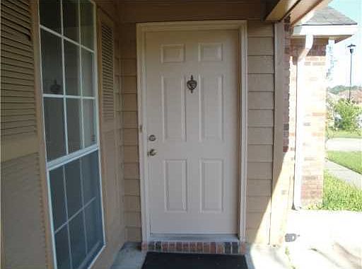 3rd image of 10101 Iroquois Ave