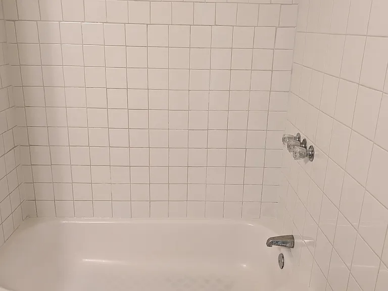 5230 N Long Beach Blvd — Photo 18