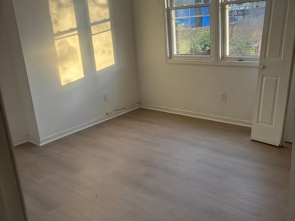 1st image of 102 Lafayette St Floor 1