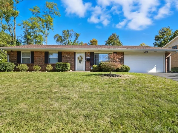 6296 Blossom Park Dr, Dayton, OH 45449