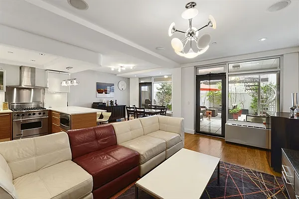 Sold by Citi Habitats | media 50