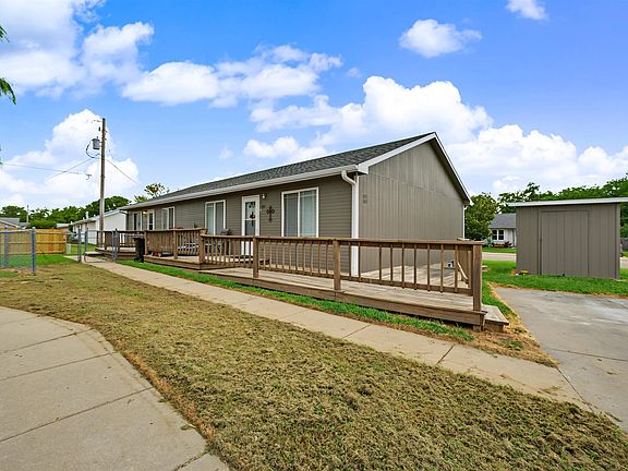5th image of 601-603 Huehl Cir #605-607