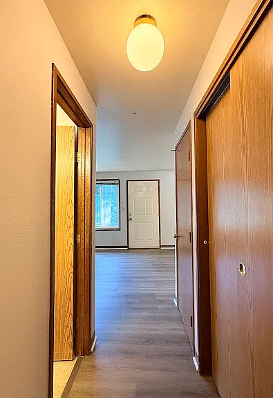 3709 NE 44th St #B — Photo 15