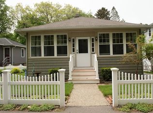 188 S Central Ave, Quincy, MA 02170
