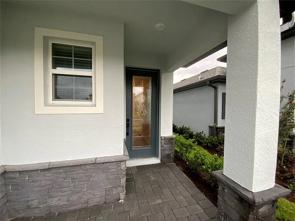 4 bed, 2.5 bath, 1817 sqft, $3,100 — Photo 3