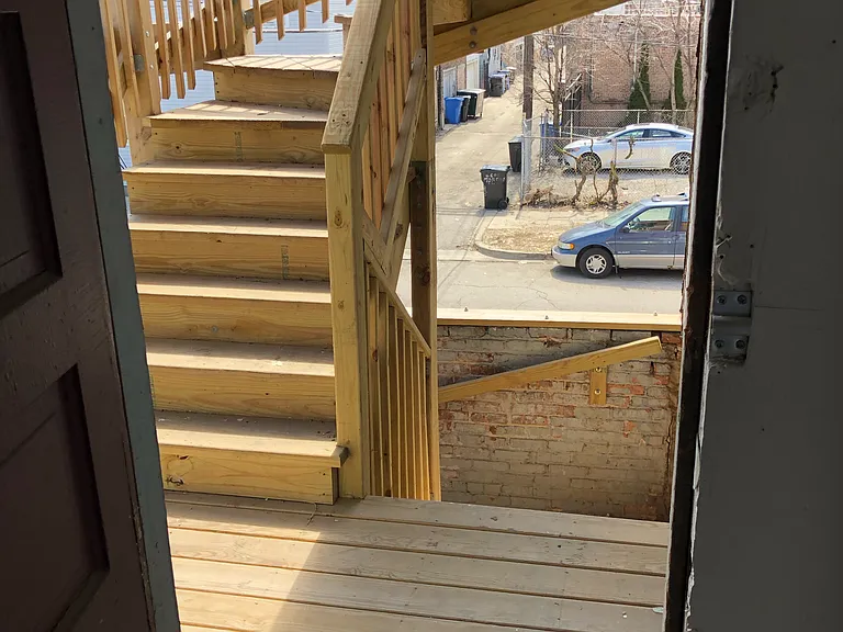 1714 W 46th St #2E — Photo 9