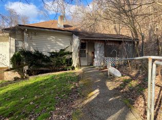 1322 Locust St, McMechen, WV