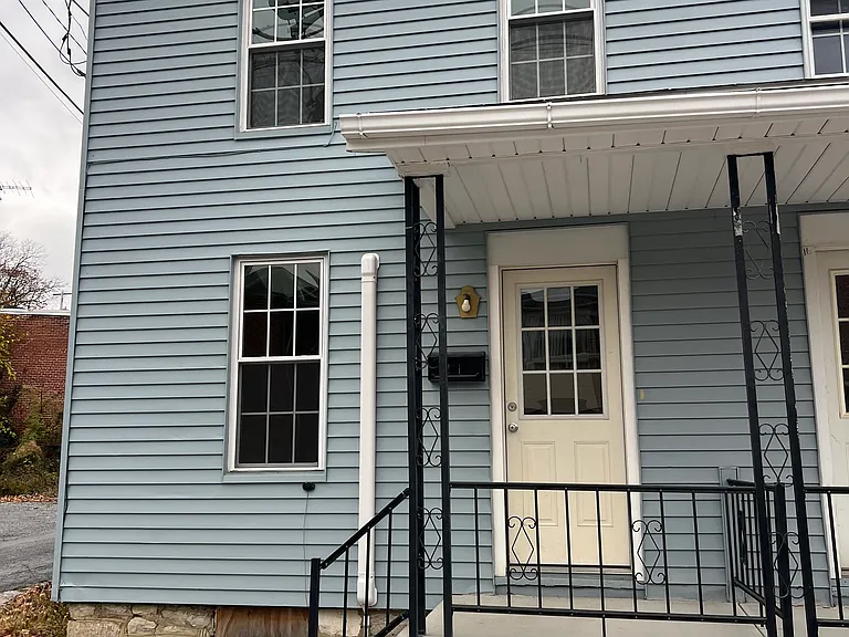 14 N Fayette St #14 — Photo 2