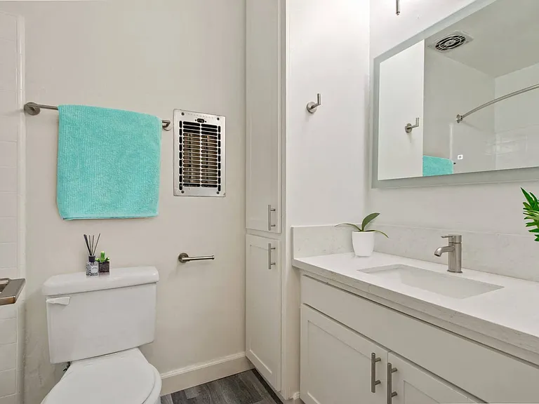 1624 Camden Ave — Photo 33