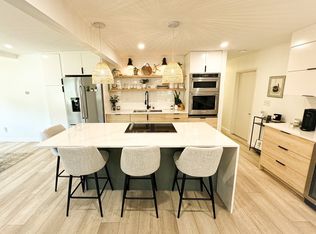 101 Spiers Rd, Newton, MA 02459