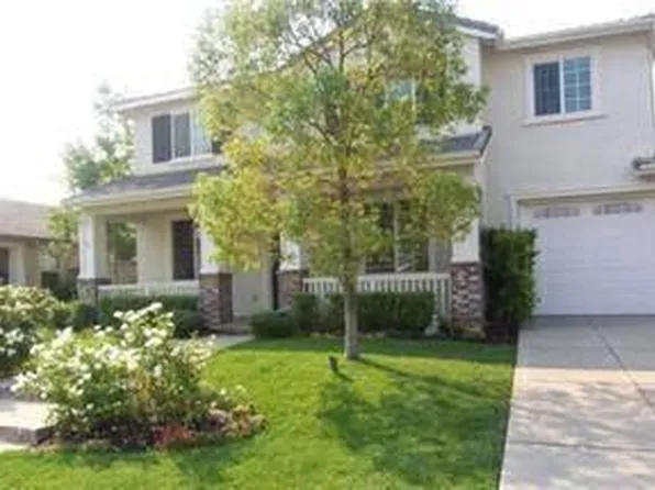 29025 Davis Ln, Highland, CA 92346