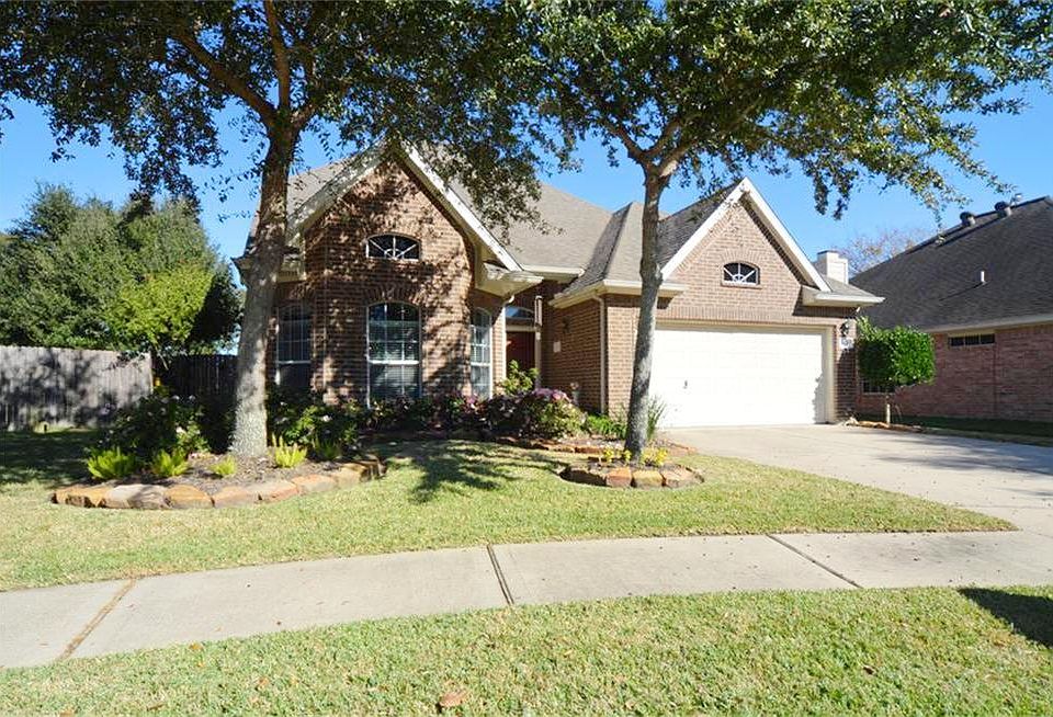 1st image of 2539 Doral Dr