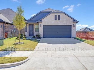 820 Sunflower Trl, Sherman, TX 75092