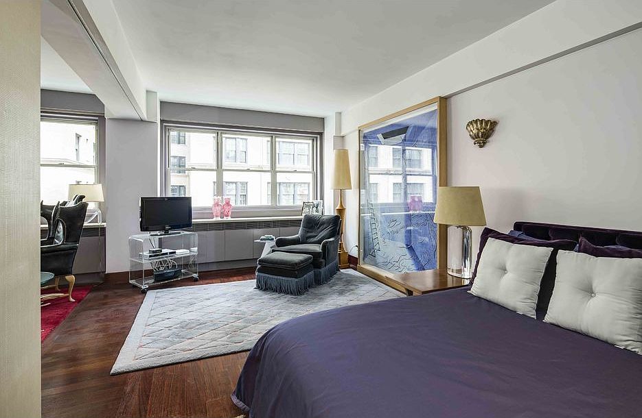 2nd image of 20 E 68th St APT 5B