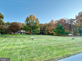 39 Lake Terrace Dr, Pine Grove, PA 17963