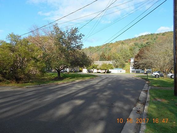 3rd image of 1817 Gary Dr