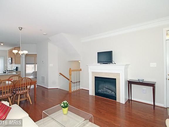 4th image of 11592 A Cavalier Landing Ct