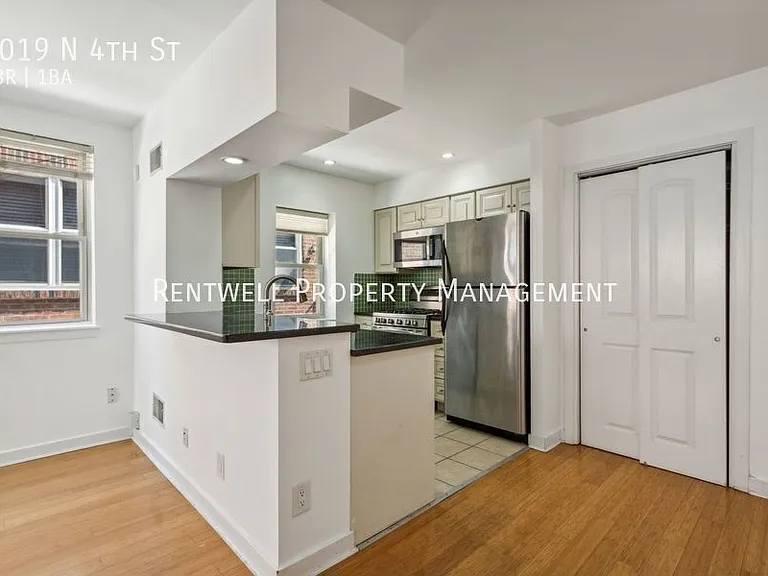 1019 N 4th St — Photo 8