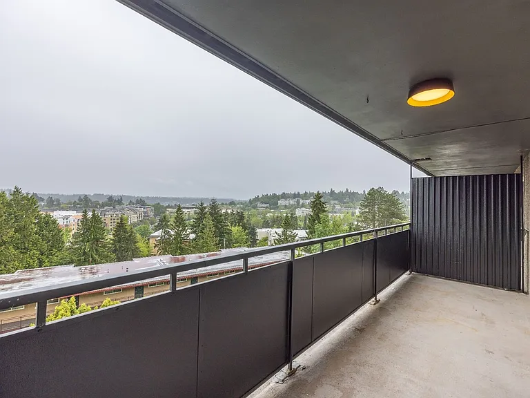 Mercer Tower — Photo 17