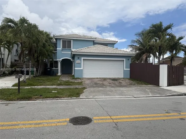 15703 SW 90th Ter, Miami, FL 33196