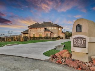 18807 Serene Water Ct, Montgomery, TX 77356