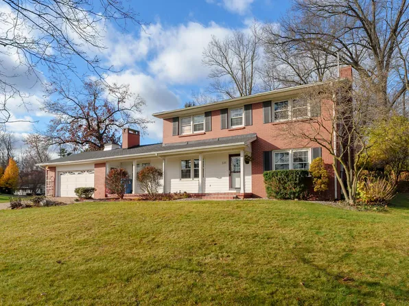 136 Smithfield Rd, Battle Creek, MI 49015