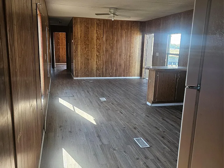1423 Prosperity St — Photo 16